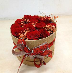 sombrerera amb roses